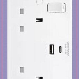 POWERMASTER 2 GANG SWITCHED SOCKET WITH 2 USB PORTS (1 X TYPE A & 1 X TYPE C)